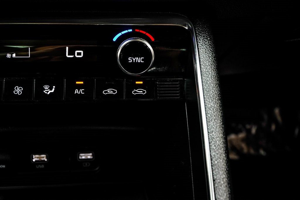 2023 Kia K5 EX photo 21
