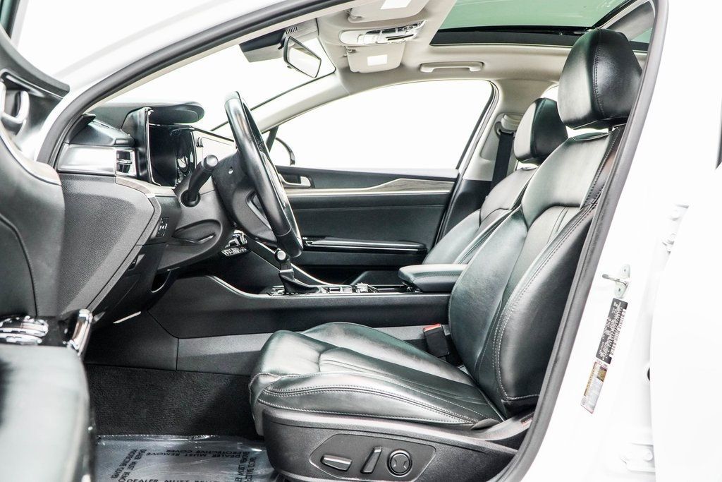 2023 Kia K5 EX photo 31
