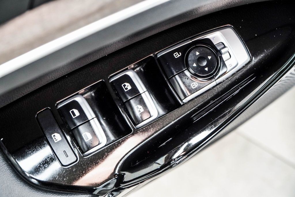 2023 Kia K5 EX photo 36