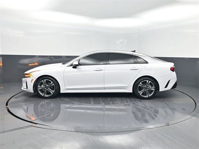 2023 Kia K5 EX photo 2