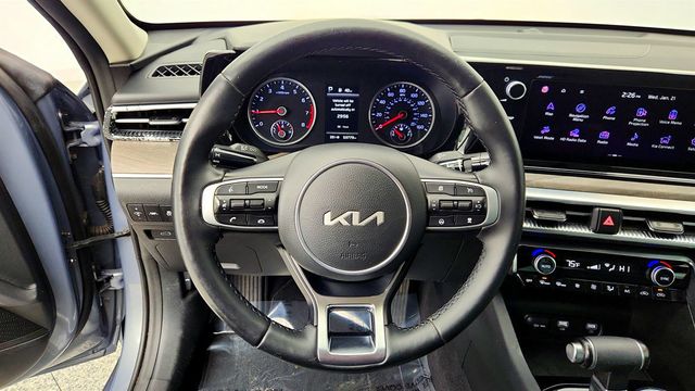 2023 Kia K5 EX Automatic with Premium Package - 22974944 - 12