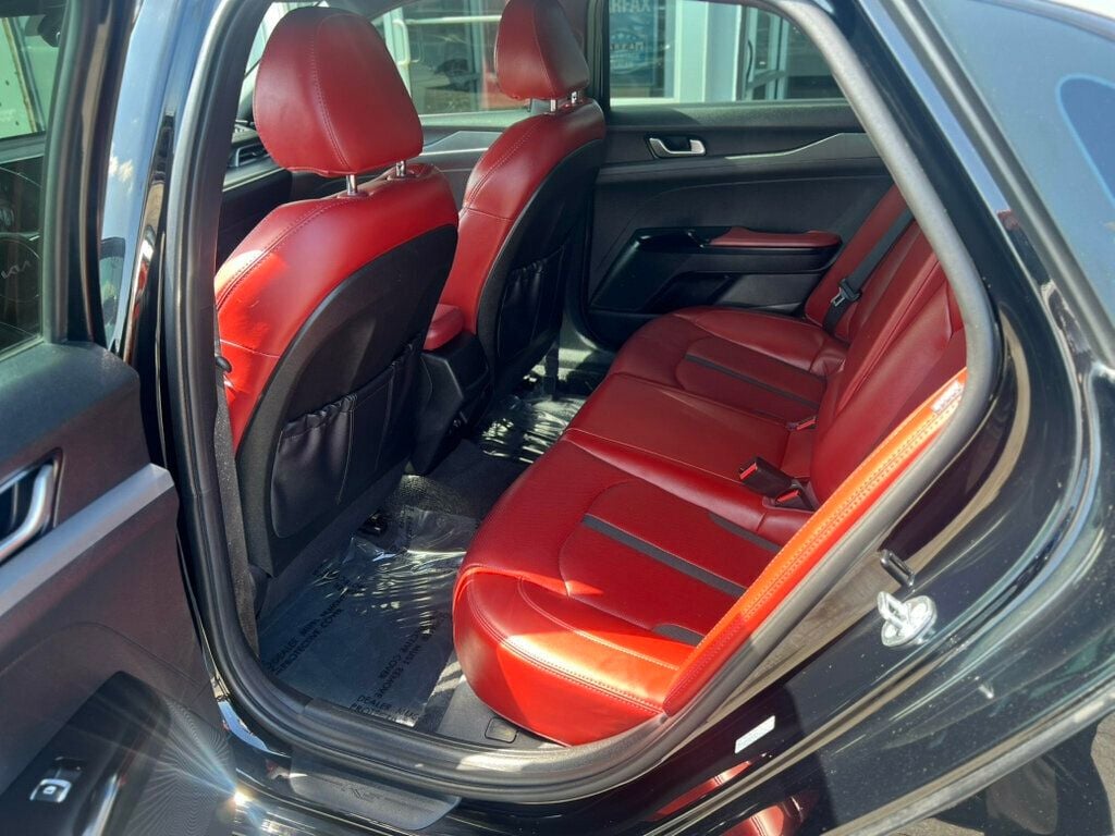 2023 Kia K5 GT-Line photo 15