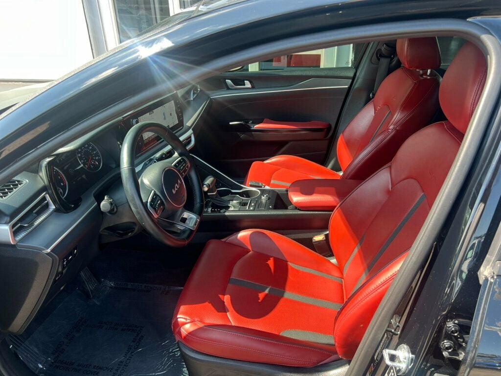 2023 Kia K5 GT-Line photo 30
