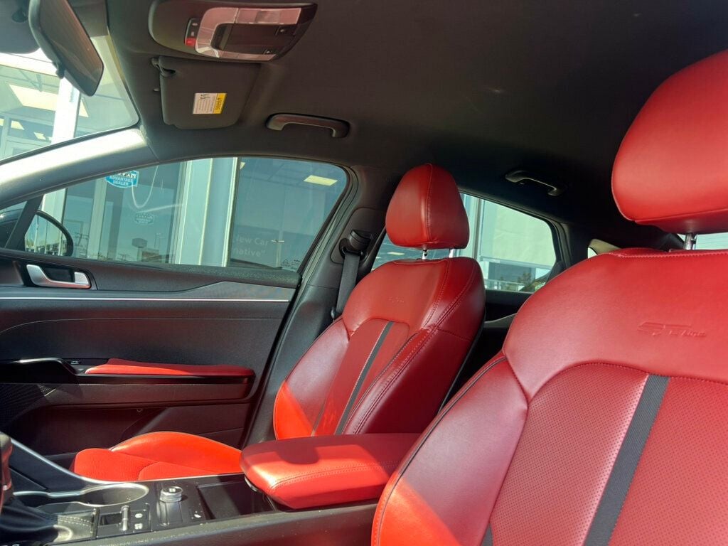 2023 Kia K5 GT-Line photo 31