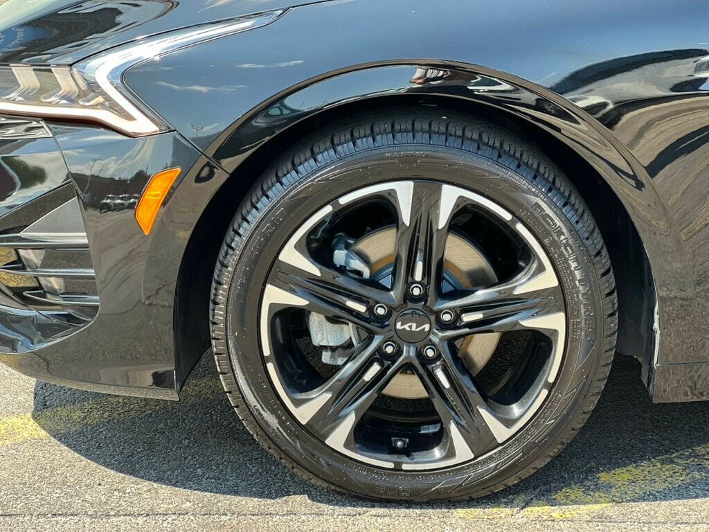 2023 Kia K5 GT-Line photo 37