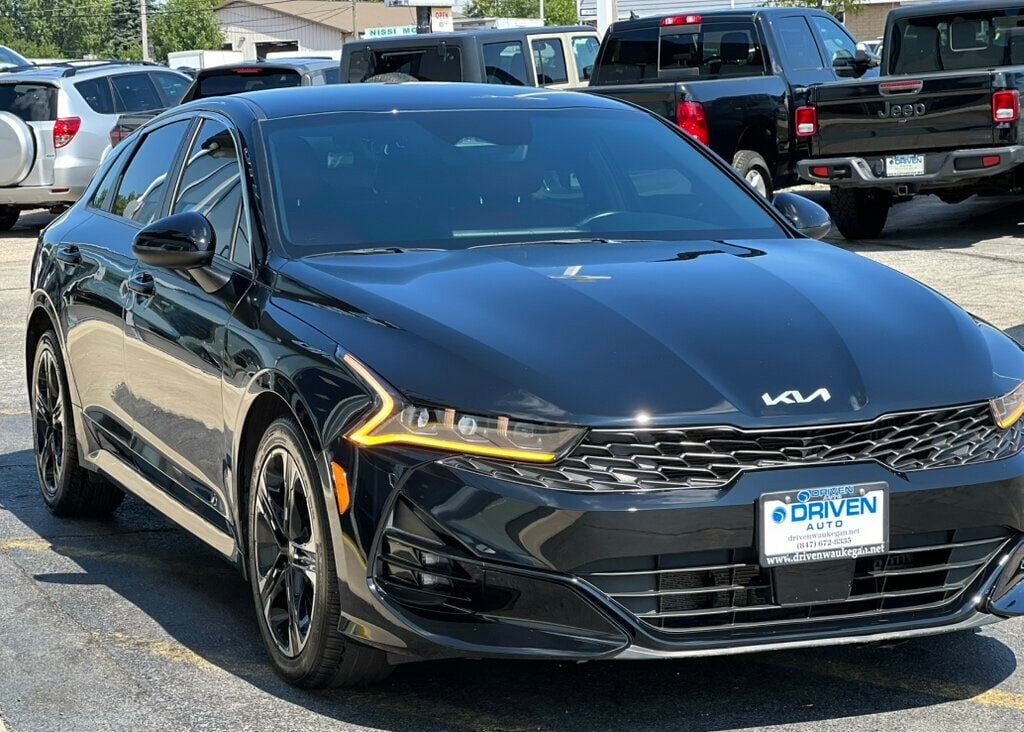 2023 Kia K5 GT-Line photo 6
