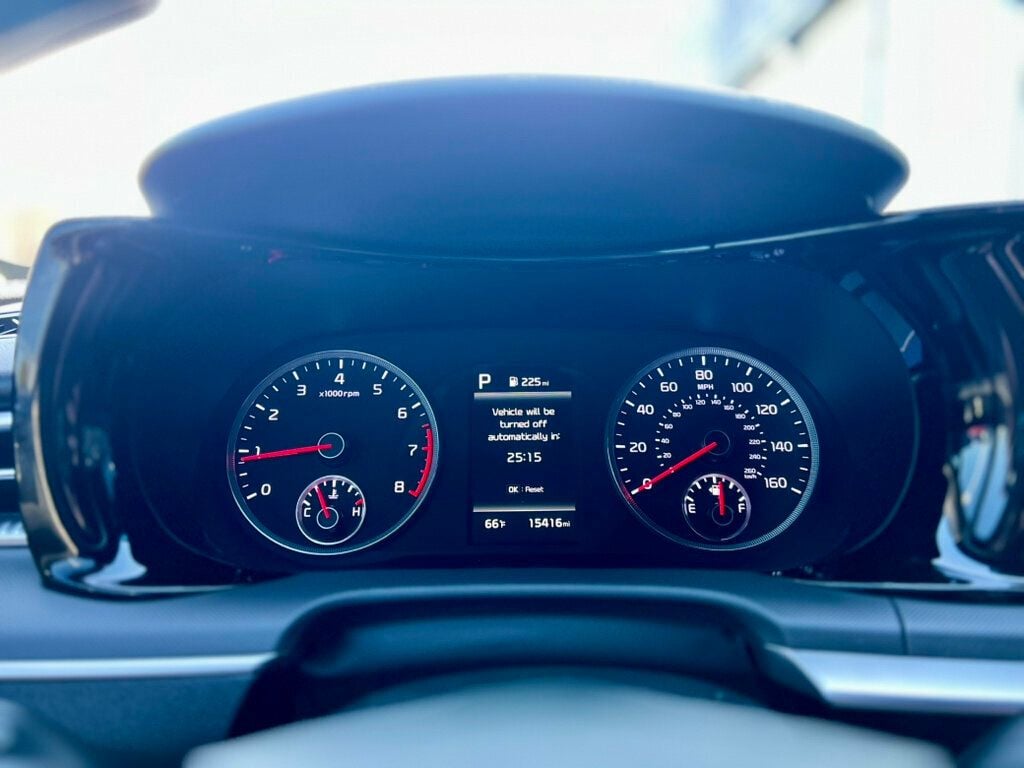2023 Kia K5 GT-Line photo 20