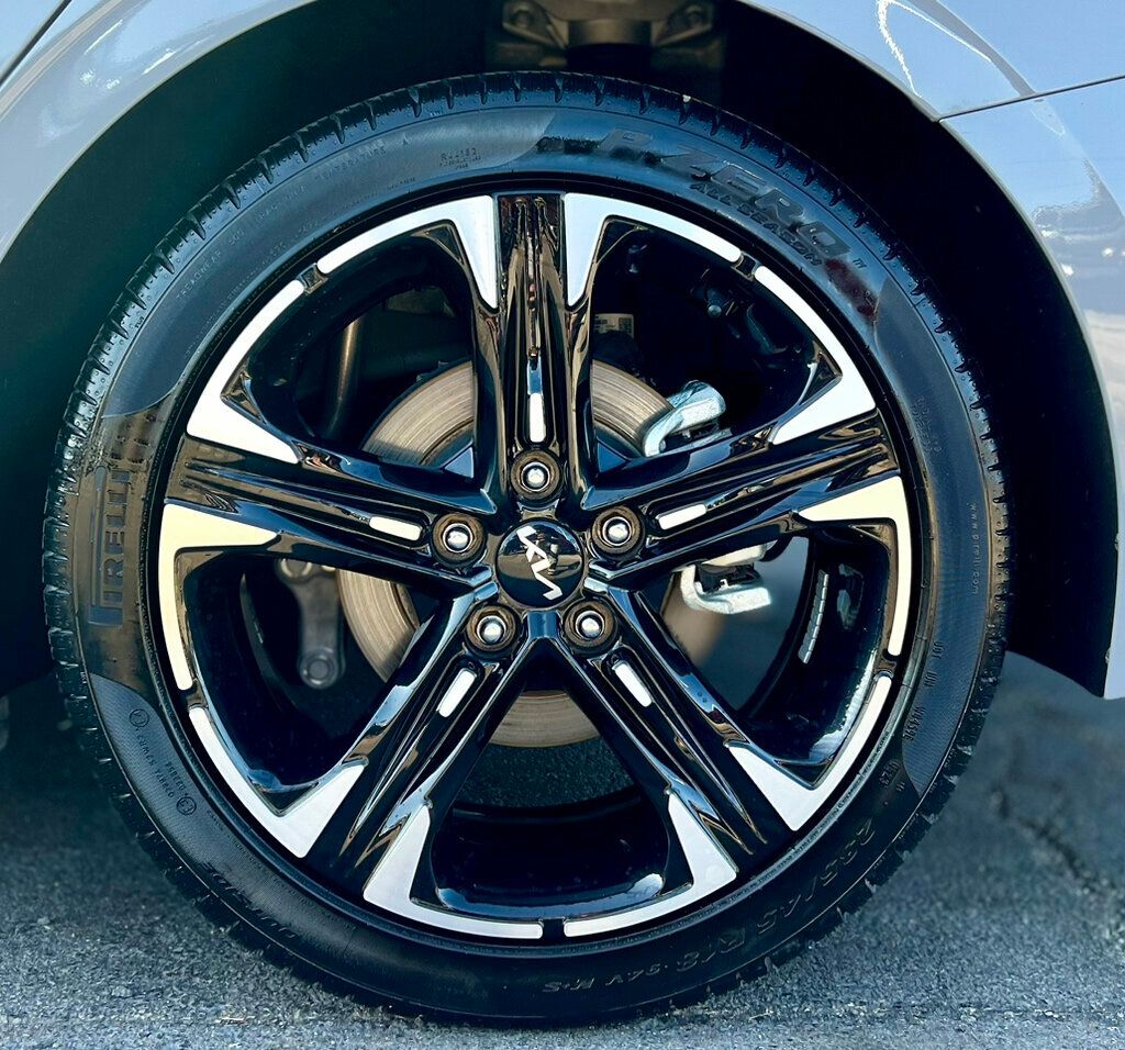 2023 Kia K5 GT-Line photo 28