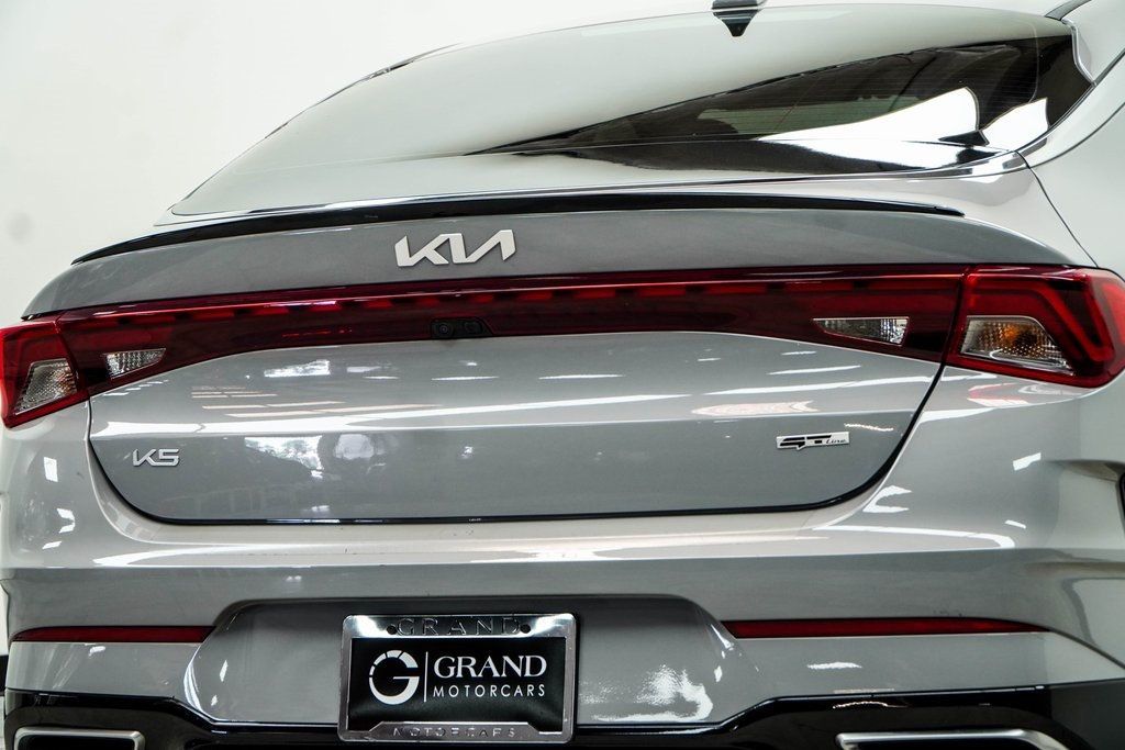 2023 Kia K5 GT-Line photo 13