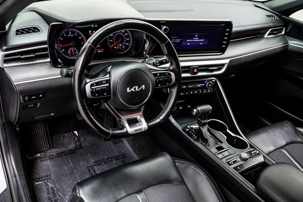 2023 Kia K5 GT-Line photo 15