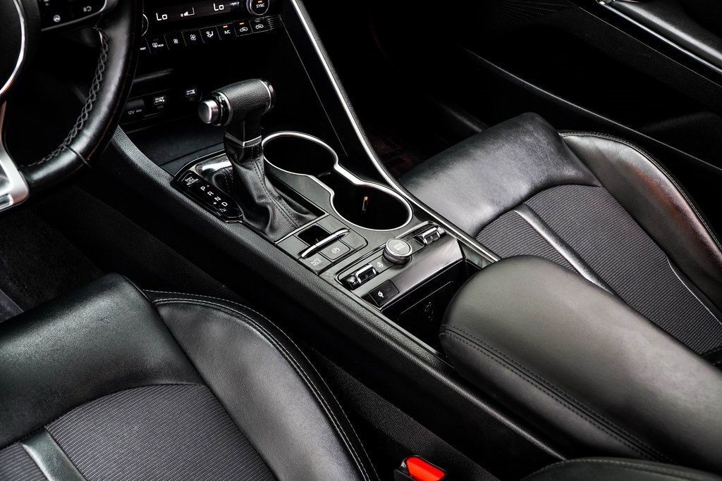 2023 Kia K5 GT-Line photo 16