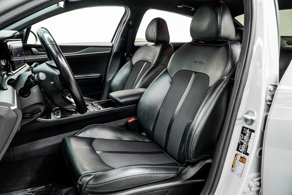 2023 Kia K5 GT-Line photo 38
