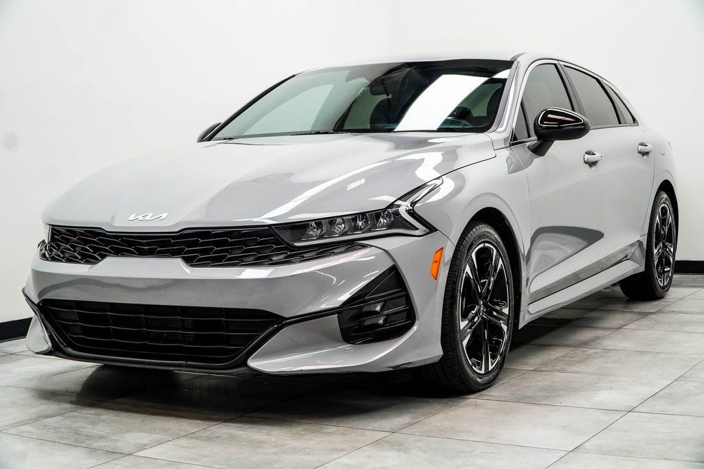 2023 Kia K5 GT-Line photo 6