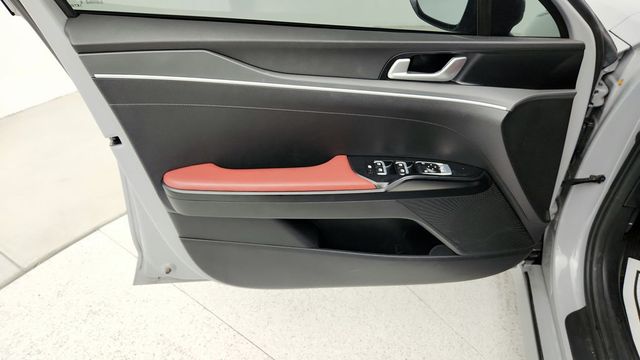 2023 Kia K5 GT-Line Automatic AWD with Panoramic Sunroof & Premium Package - 22949844 - 10