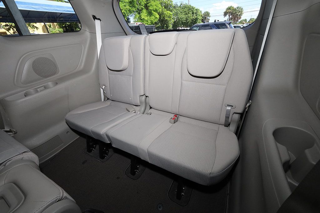 2023 Kia K5 GT-Line photo 18