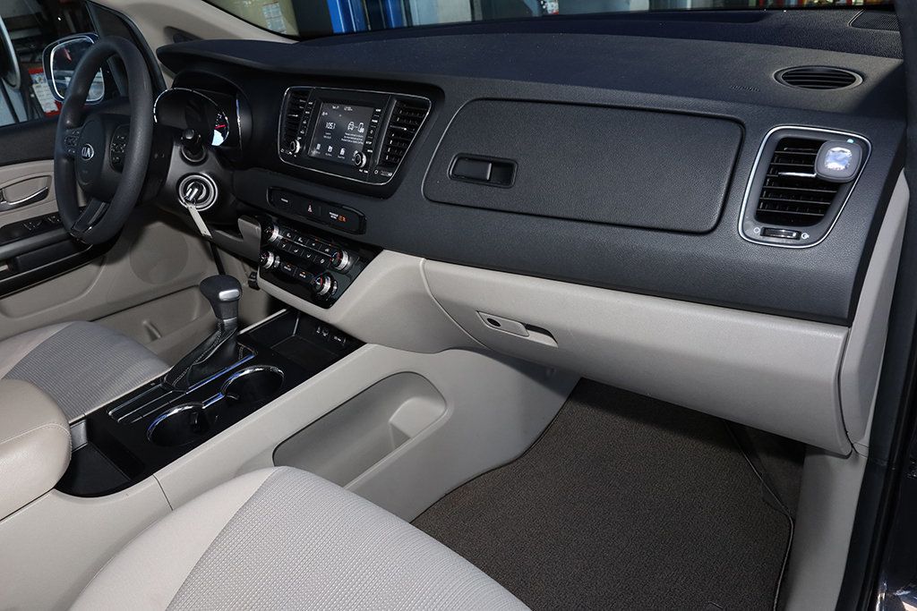 2023 Kia K5 GT-Line photo 24