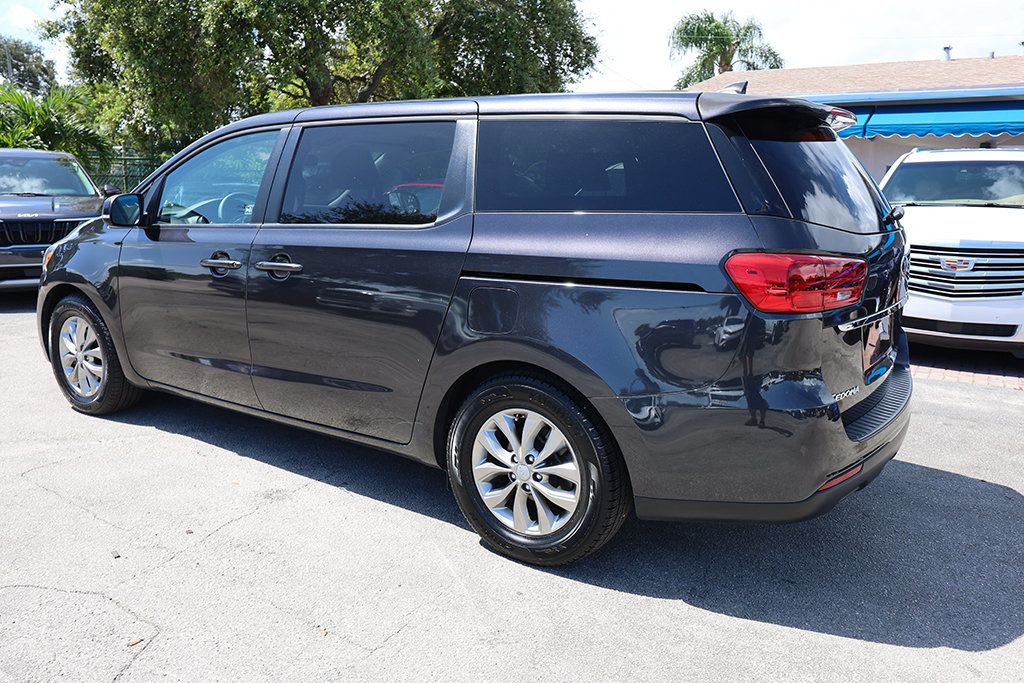 2023 Kia K5 GT-Line photo 7