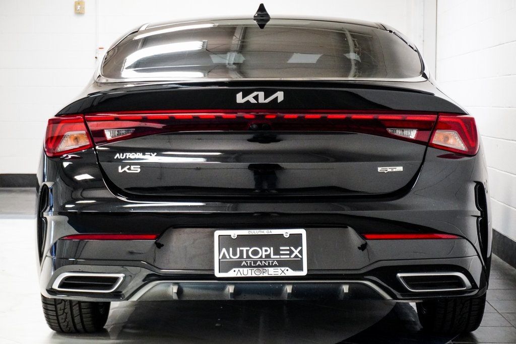 2023 Kia K5 GT-Line photo 10