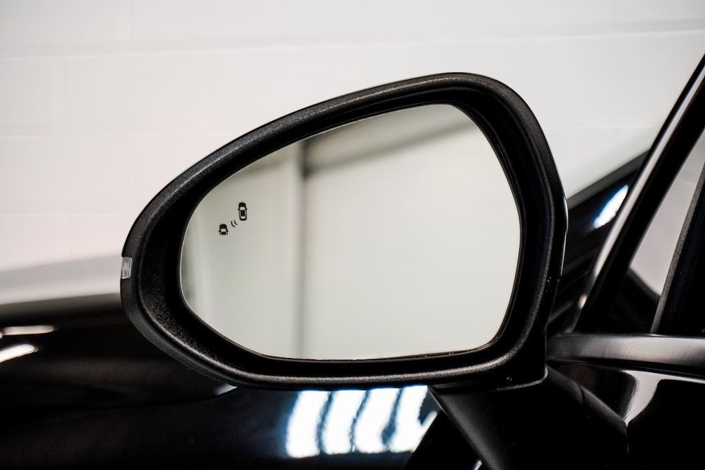2023 Kia K5 GT-Line photo 13