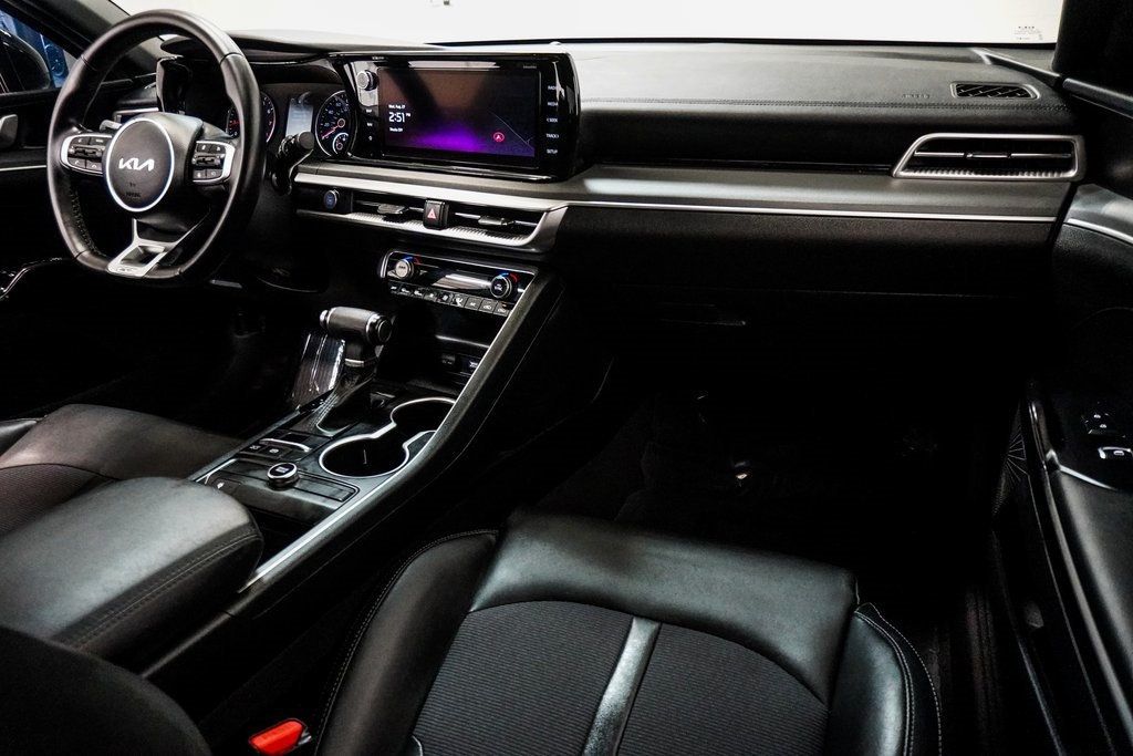2023 Kia K5 GT-Line photo 19