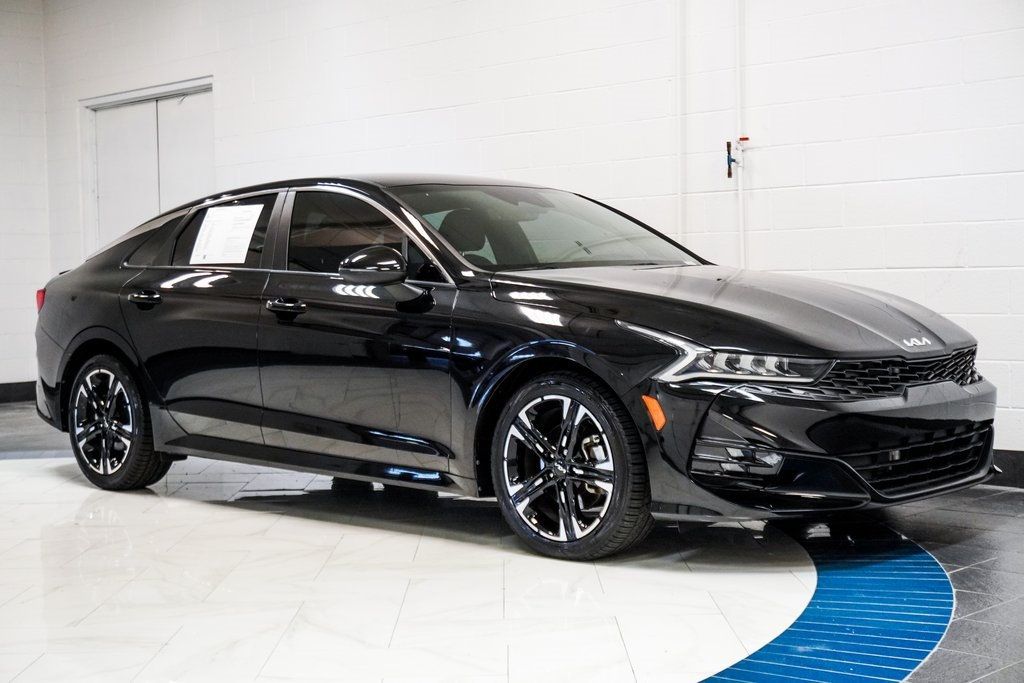 2023 Kia K5 GT-Line photo 2