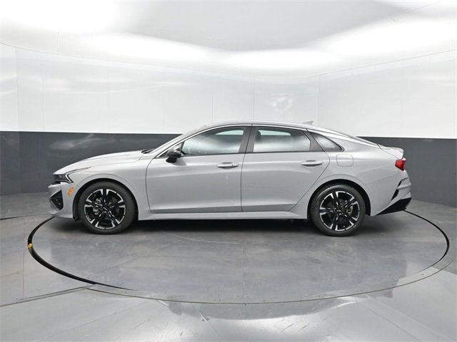 2023 Kia K5 GT-Line photo 2