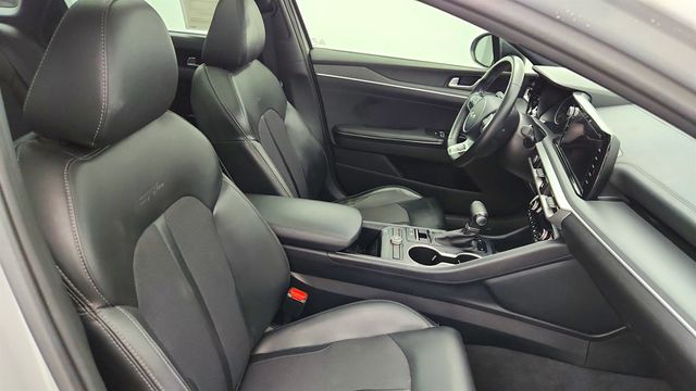 2023 Kia K5 GT-Line Automatic with Panoramic Sunroof & Premium Package - 22975022 - 22