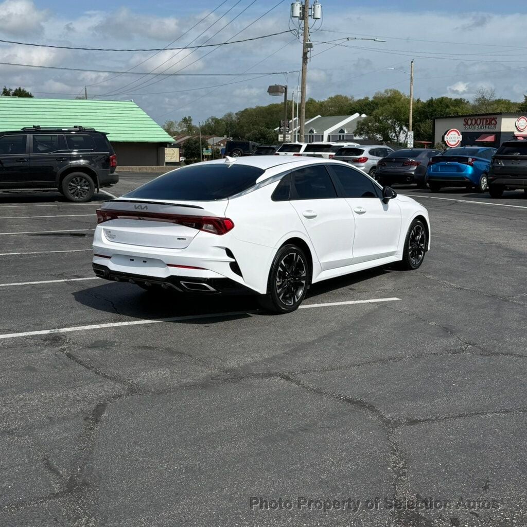 Kia K5 photo 13