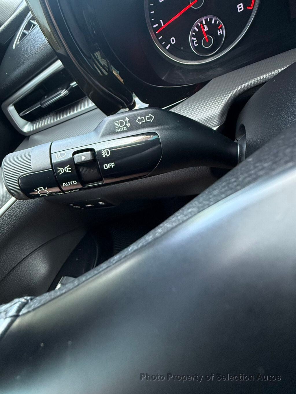 Kia K5 photo 22