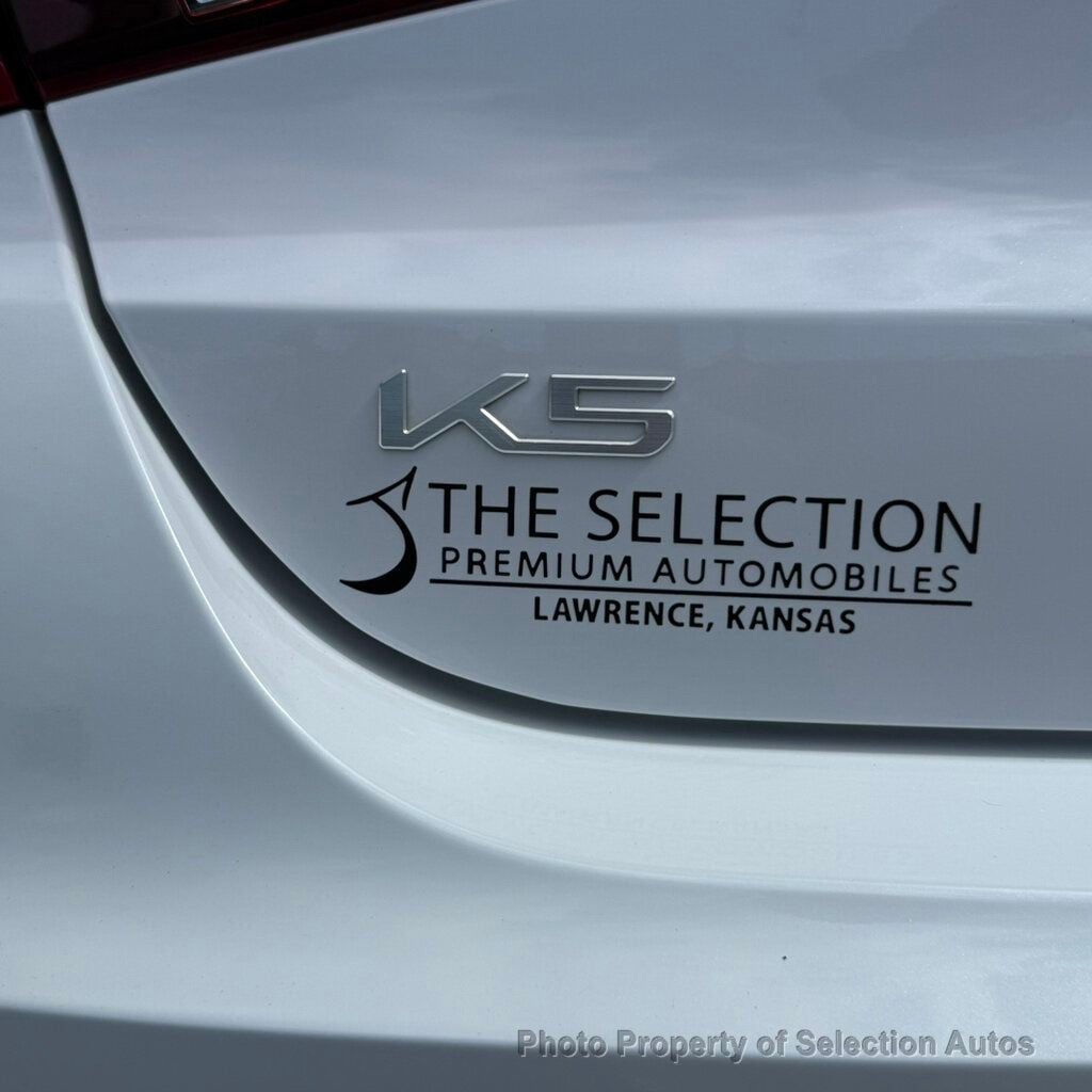 Kia K5 photo 37