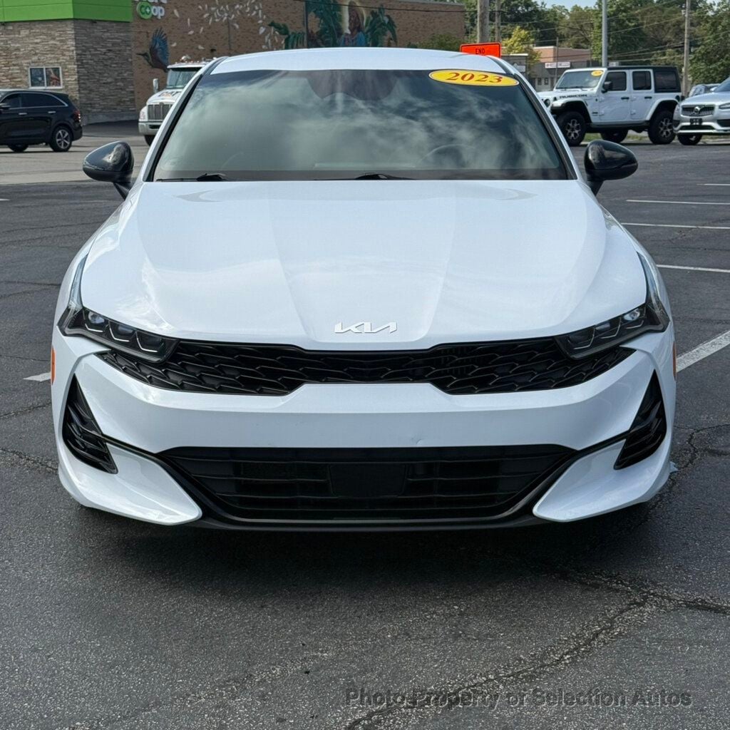 Kia K5 photo 4