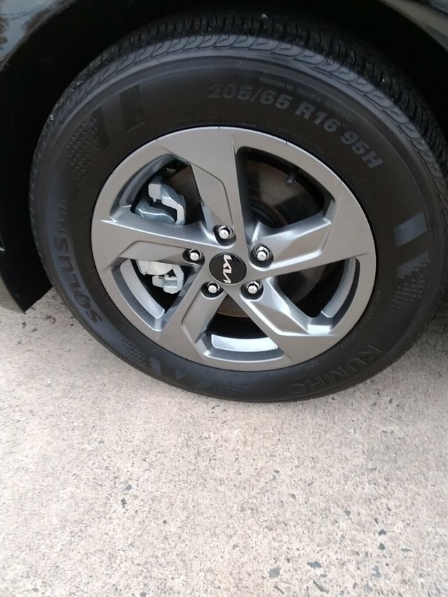 2023 Kia K5 LXS Automatic FWD - 22957804 - 27