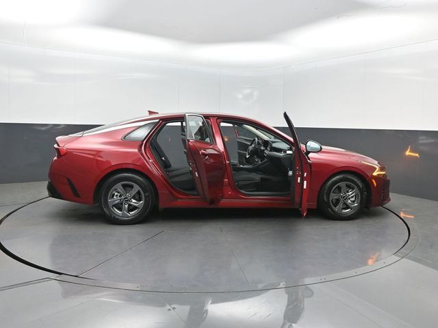 2023 Kia K5 LXS Automatic FWD - 22993871 - 35