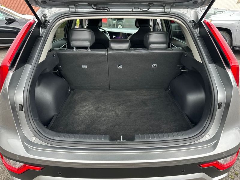 2023 Kia Niro EX - 23035399 - 19