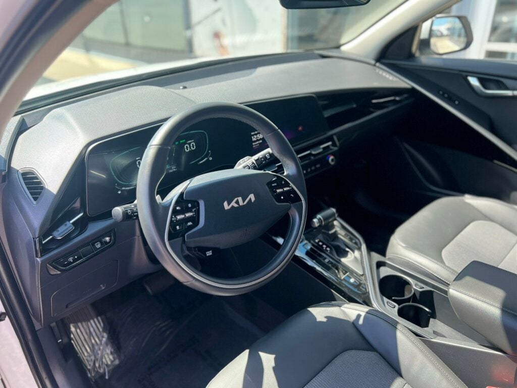 2023 Kia Niro EX - 22814273 - 19