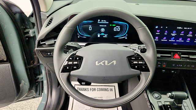 2023 Kia Niro EX (49 mpg) - 22971736 - 12