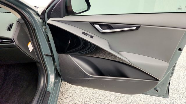 2023 Kia Niro EX (49 mpg) - 22971736 - 27