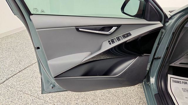 2023 Kia Niro EX FWD - 22971736 - 9