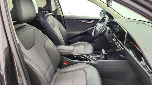 2023 Kia Niro EX Touring - 23016279 - 24