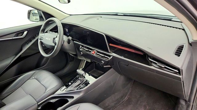 2023 Kia Niro EX Touring - 23016279 - 25