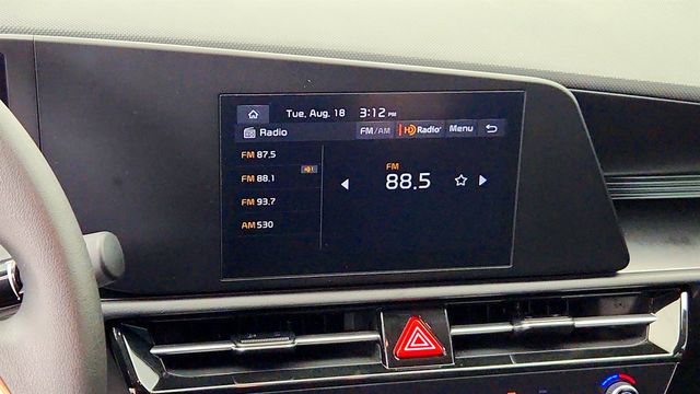 2023 Kia Niro LX FWD - 23068422 - 17