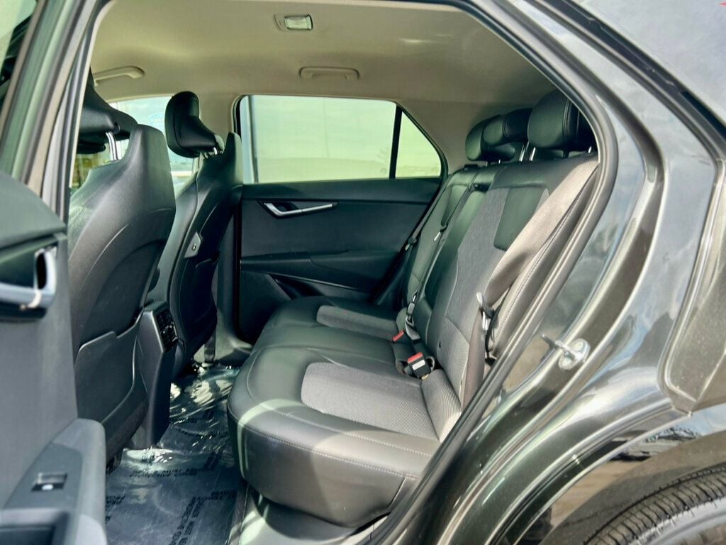 2023 Kia Niro EV Wind photo 17