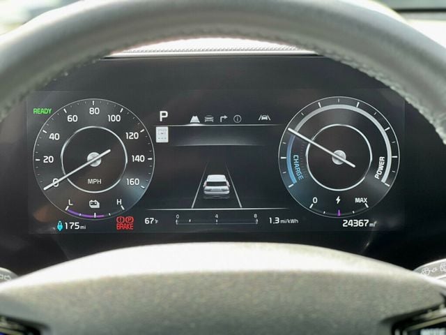 2023 Kia Niro EV Wind - 22899662 - 21