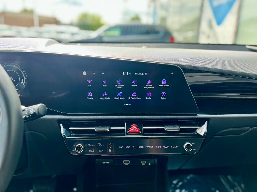 2023 Kia Niro EV Wind photo 24