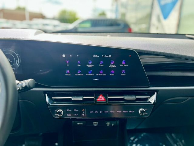 2023 Kia Niro EV Wind - 22899662 - 24