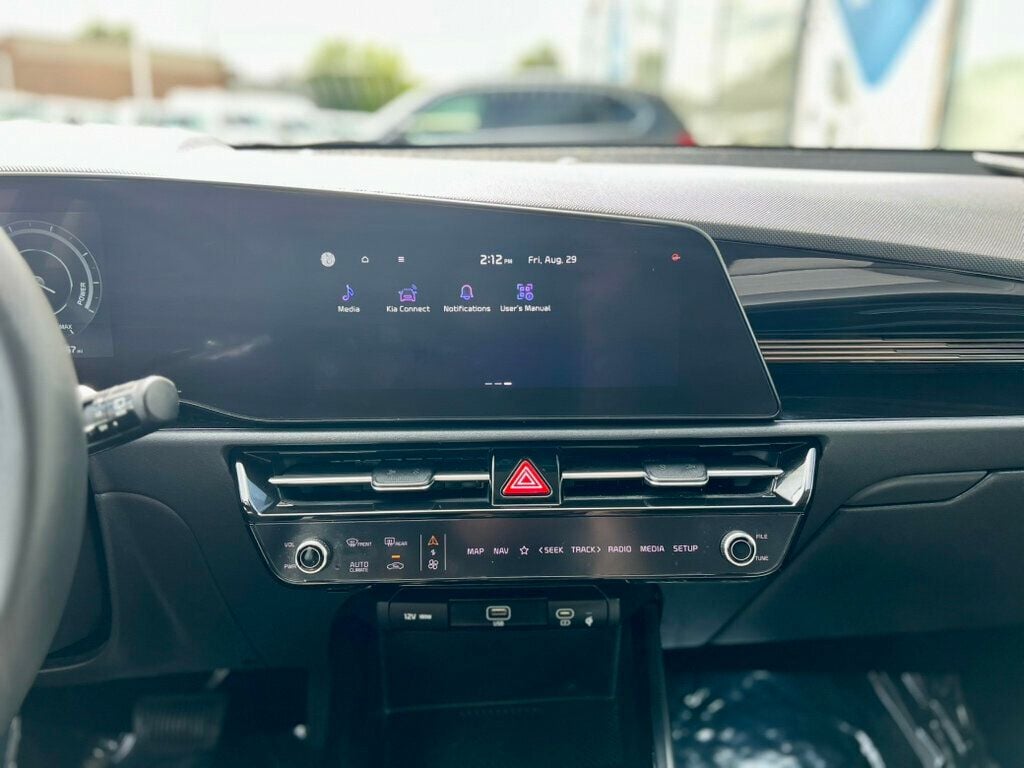 2023 Kia Niro EV Wind photo 25