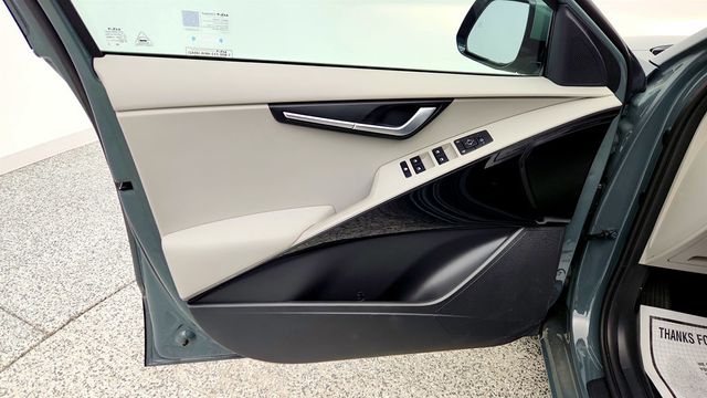 2023 Kia Niro EV Wind w/ Preserve Package - 23000052 - 9