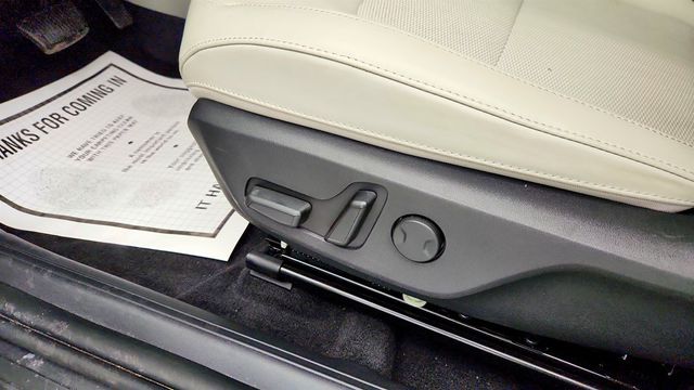 2023 Kia Niro EV Wind w/ Preserve Package - 23000052 - 10