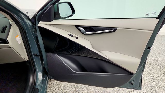 2023 Kia Niro EV Wind w/ Preserve Package - 23000052 - 25