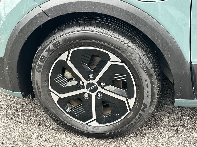 2023 Kia Niro Plug-In Hybrid EX FWD - 23013667 - 12